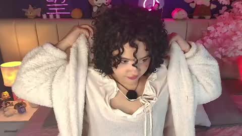 Sara online show from 05/07/26, 04:29