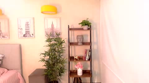 Sassy Girl online show from 02/11/25, 06:22