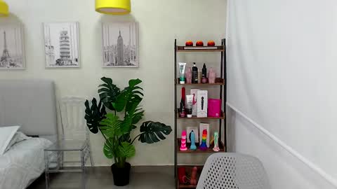 Sassy Girl online show from 03/10/25, 06:12