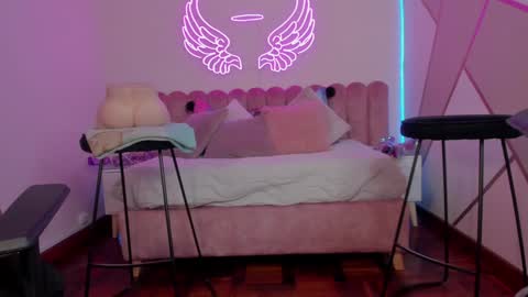 Scarlett online show from 01/29/25, 10:16