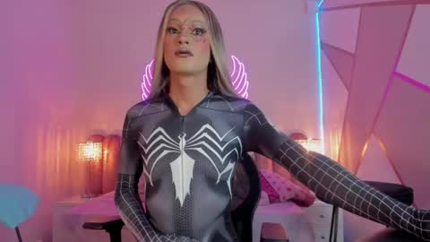 Scarlett online show from 03/08/25, 08:11