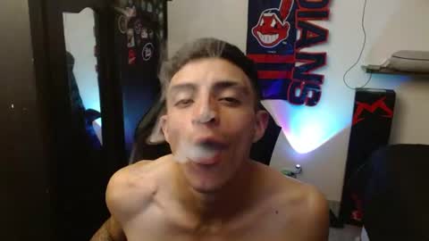 Snapshot of _schnnneider_ chatting on 08/01/26, 04:23 SCHNEIDER online show from 08/01/26, 04:23