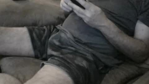 Snapshot of _scream4me chatting on 05/17/26, 05:16 _scream4me online show from 05/17/26, 05:16