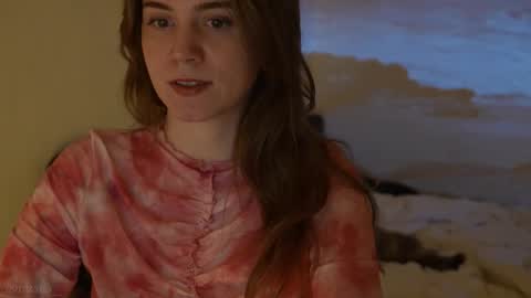 Lia online show from 12/18/25, 08:15