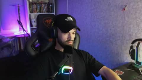 Ask me online show from 09/09/25, 10:42