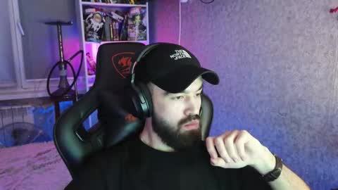 Ask me online show from 12/04/25, 05:10