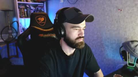 Ask me online show from 04/10/26, 08:13