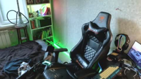 Snapshot of _serious_man chatting on 06/12/26, 01:26 Ask me online show from 06/12/26, 01:26