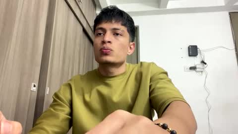 Juan Pablo-independent model online show from 05/26/26, 03:24