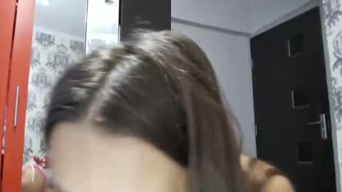 _sexy_sophie_69 online show from 09/18/25, 08:33