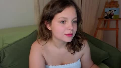 Snapshot of _sexymental_ chatting on 09/14/25, 02:11 Alice online show from 09/14/25, 02:11
