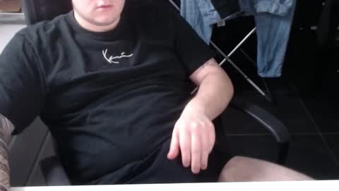 _shikamaru_ online show from 01/05/25, 12:42