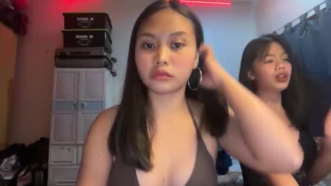 _shinelee online show from 04/13/26, 10:21