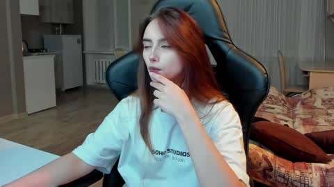 Snapshot of _silverdream chatting on 02/03/25, 09:18 _silverdream online show from 02/03/25, 09:18