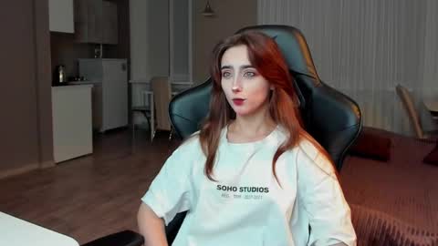 Snapshot of _silverdream chatting on 02/24/25, 10:58 _silverdream online show from 02/24/25, 10:58