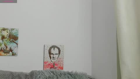 _silvia_vega_ online show from 01/25/25, 01:21