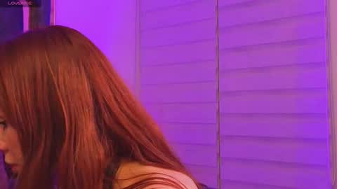 _silvia_vega_ online show from 06/08/26, 05:19
