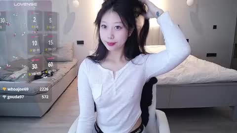 Snapshot of _smileflower_ chatting on 12/04/24, 06:11 winni online show from 12/04/24, 06:11