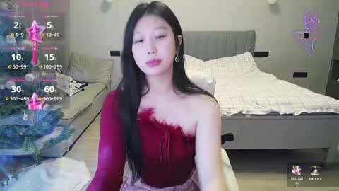 Snapshot of _smileflower_ chatting on 12/21/24, 12:06 winni online show from 12/21/24, 12:06