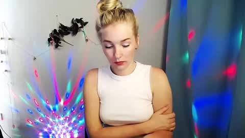 Rachel online show from 05/24/26, 11:04