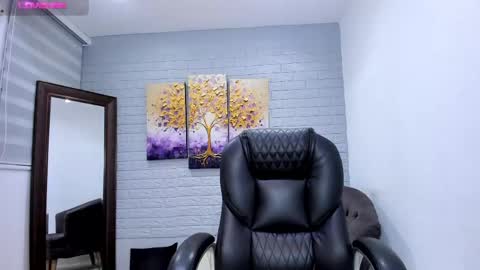    640  200   online show from 04/27/26, 07:34