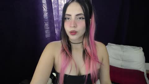 Sofia online show from 04/07/26, 07:14