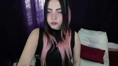Snapshot of _sofiapink chatting on 05/14/26, 07:31 Sofia online show from 05/14/26, 07:31