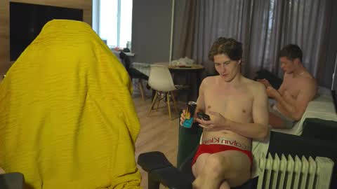 OLIVERpvt is open online show from 09/16/25, 03:29