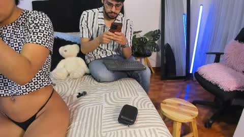 Coco and J online show from 03/30/26, 04:30