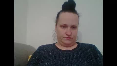 Snapshot of _squirty_pussyyy_ chatting on 01/04/25, 05:05 Melisa online show from 01/04/25, 05:05