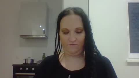 Snapshot of _squirty_pussyyy_ chatting on 01/14/25, 01:49 Melisa online show from 01/14/25, 01:49