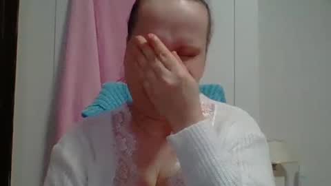 Snapshot of _squirty_pussyyy_ chatting on 02/15/25, 02:15 Melisa online show from 02/15/25, 02:15