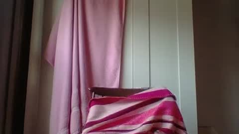 Snapshot of _squirty_pussyyy_ chatting on 02/21/25, 01:00 Melisa online show from 02/21/25, 01:00