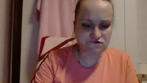 Snapshot of _squirty_pussyyy_ chatting on 02/28/25, 07:46 Melisa online show from 02/28/25, 07:46