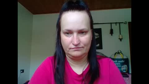 Snapshot of _squirty_pussyyy_ chatting on 09/20/25, 07:31 Melisa online show from 09/20/25, 07:31