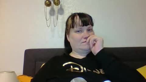 Snapshot of _squirty_pussyyy_ chatting on 03/14/26, 08:58 Melisa online show from 03/14/26, 08:58