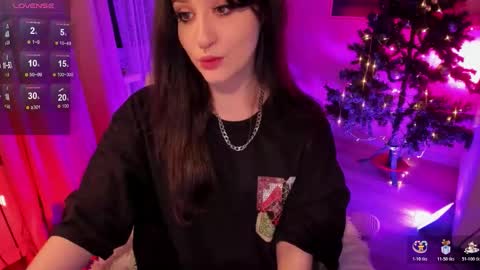 _sserendipityy_ online show from 02/01/26, 09:24