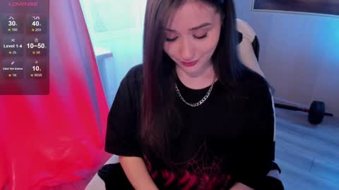 _sserendipityy_ online show from 03/06/26, 11:28