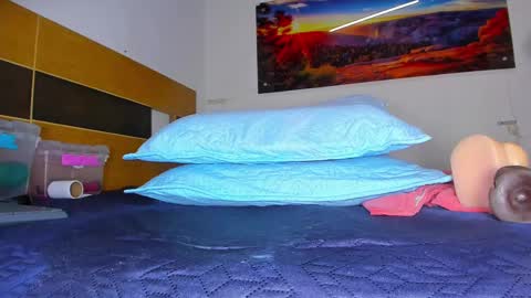 susy online show from 02/27/25, 02:54