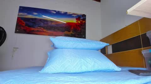 susy online show from 03/08/25, 12:09