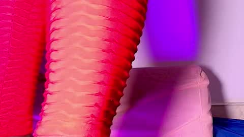 susy online show from 10/22/25, 11:54