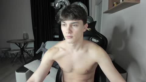 MARKPVT IS OPEN online show from 01/13/25, 03:34