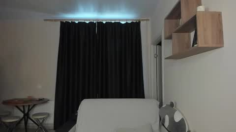 MARKPVT IS OPEN online show from 10/15/25, 08:14