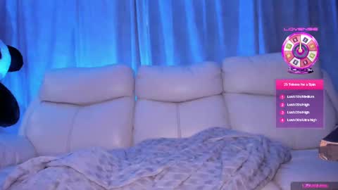 Snapshot of _sugarr3d chatting on 09/18/25, 02:08 _sugarr3d online show from 09/18/25, 02:08