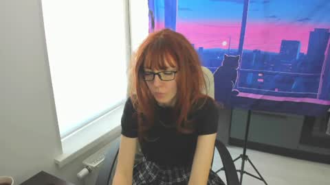 Snapshot of _suunbeam_ chatting on 06/20/26, 05:21 Sun online show from 06/20/26, 05:21