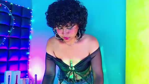 Kuromi online show from 12/22/24, 04:06