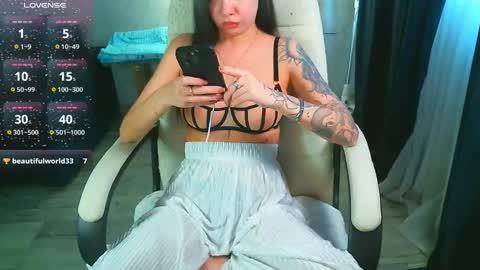 Milana   welcome to my world  online show from 02/13/26, 07:48