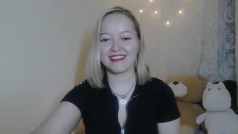 Snapshot of _sweet_smile_ chatting on 10/20/25, 07:58 _sweet_smile_ online show from 10/20/25, 07:58