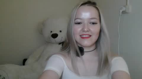 _sweet_smile_ online show from 07/28/26, 08:01