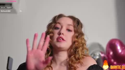 Snapshot of _taylor_swift chatting on 08/08/26, 10:28 Taylor online show from 08/08/26, 10:28